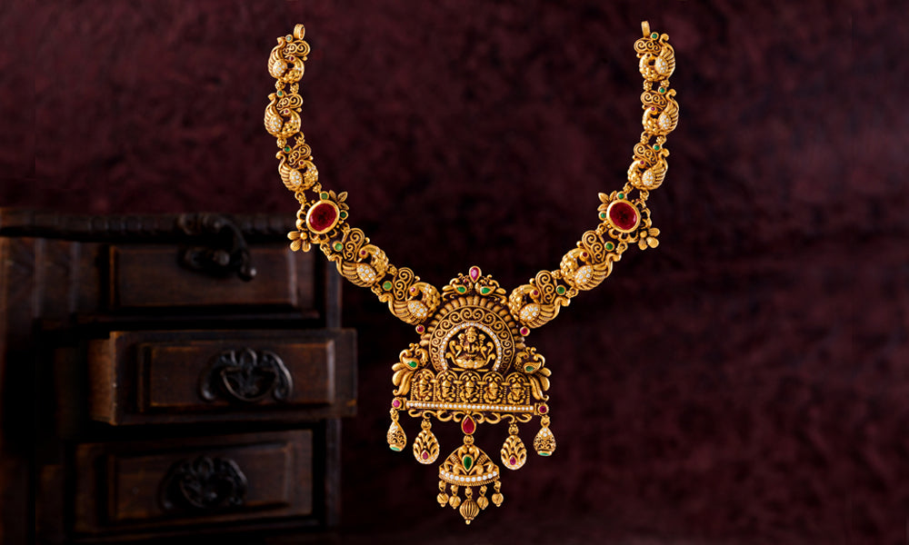 Get jewelled with these stunning jewels of Nizams for a royal wedding